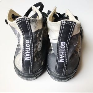 arkham knight converse